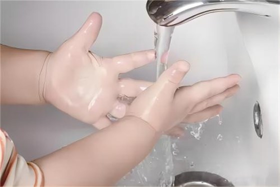 小孩洗手 小孩洗手